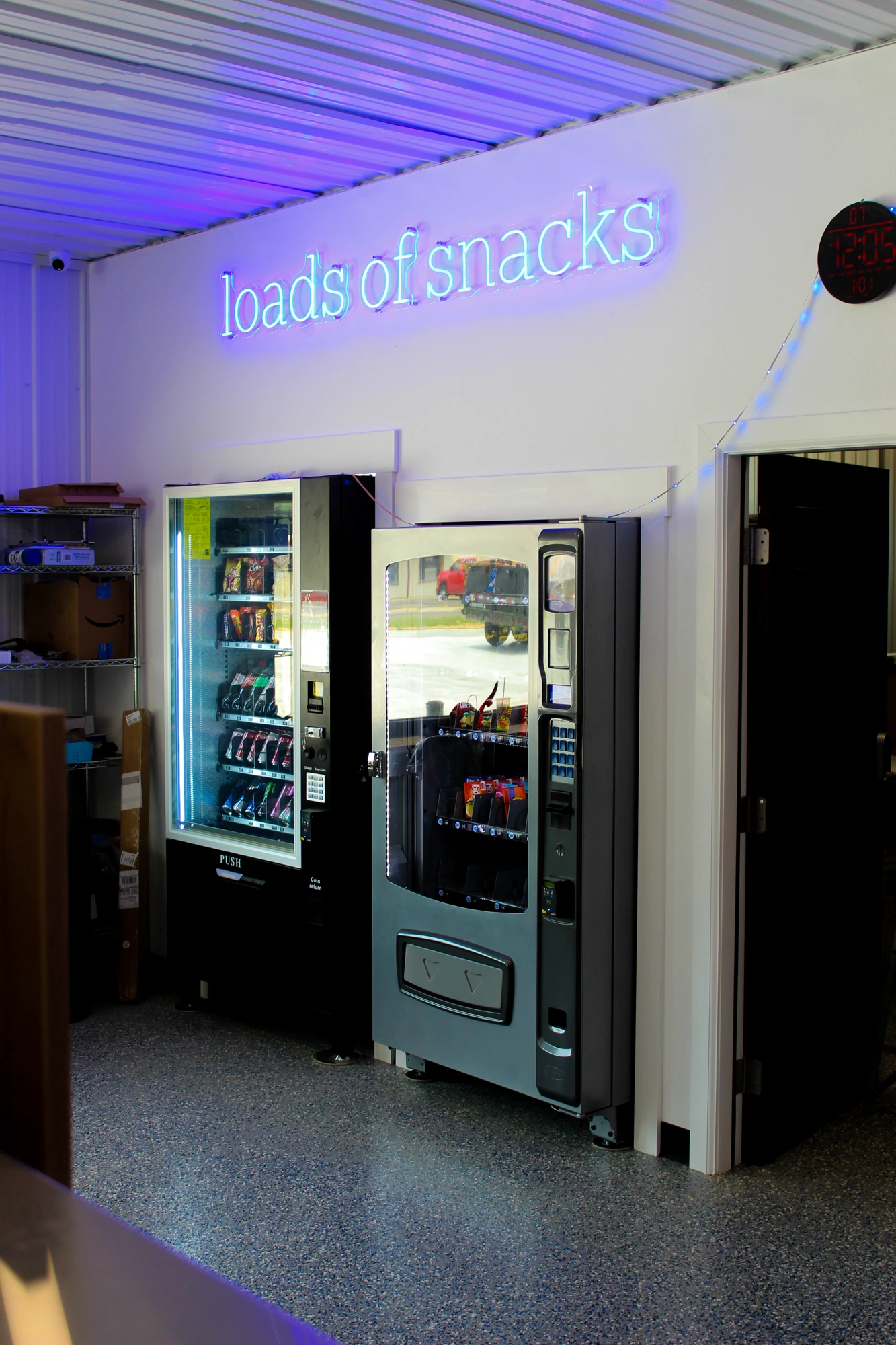Loads of snacks - vending machines at LaundryDot Muskogee